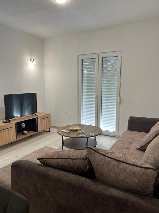 Knezevic Apartman Подгорица Экстерьер фото