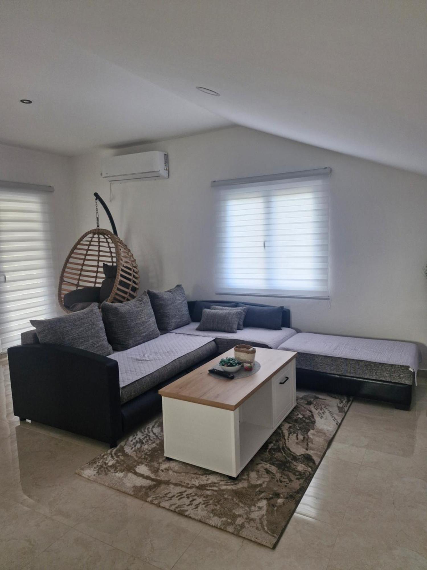 Knezevic Apartman Подгорица Экстерьер фото