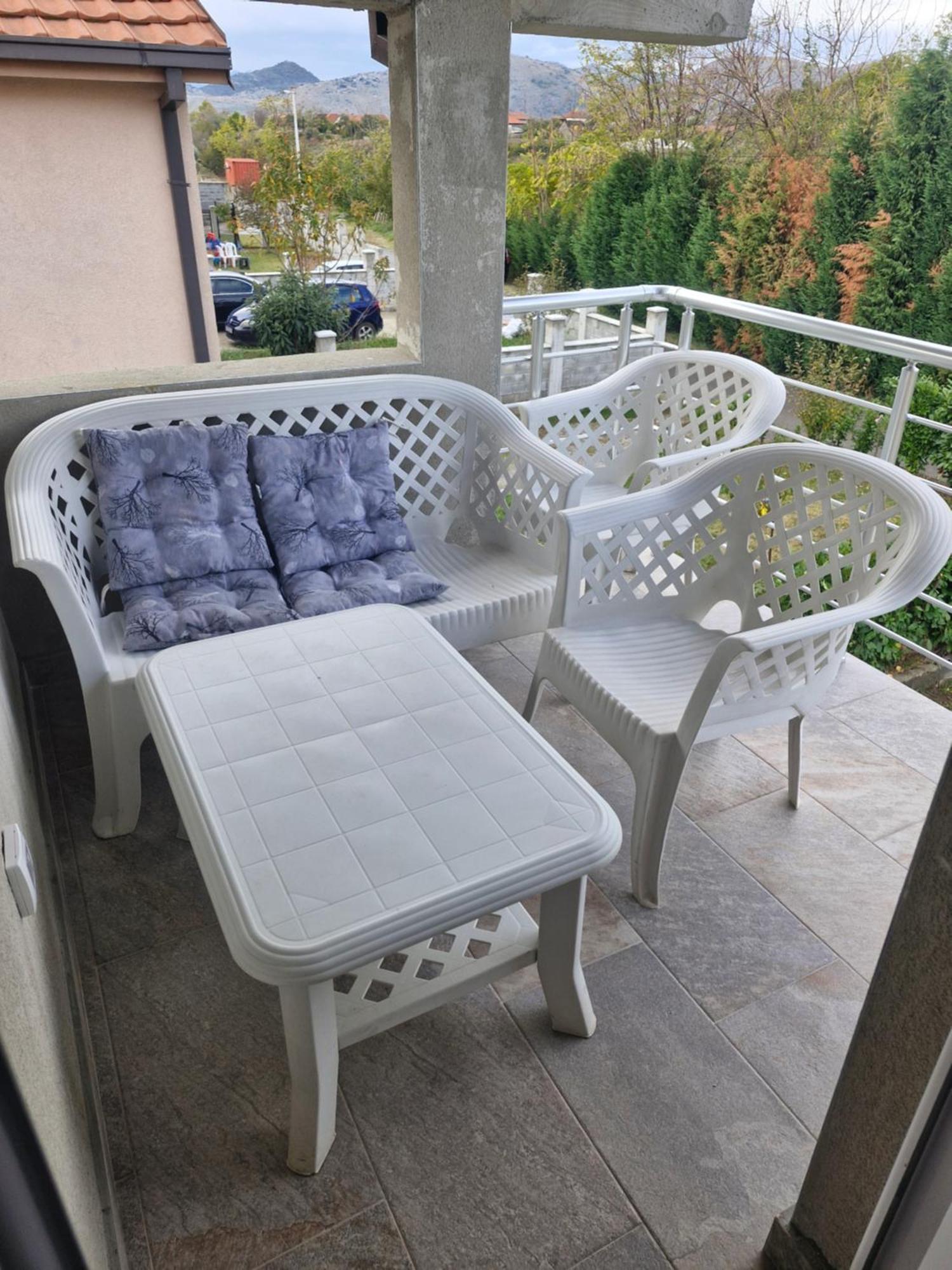 Knezevic Apartman Подгорица Экстерьер фото